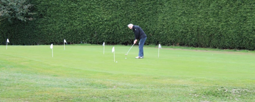 The practice putting green